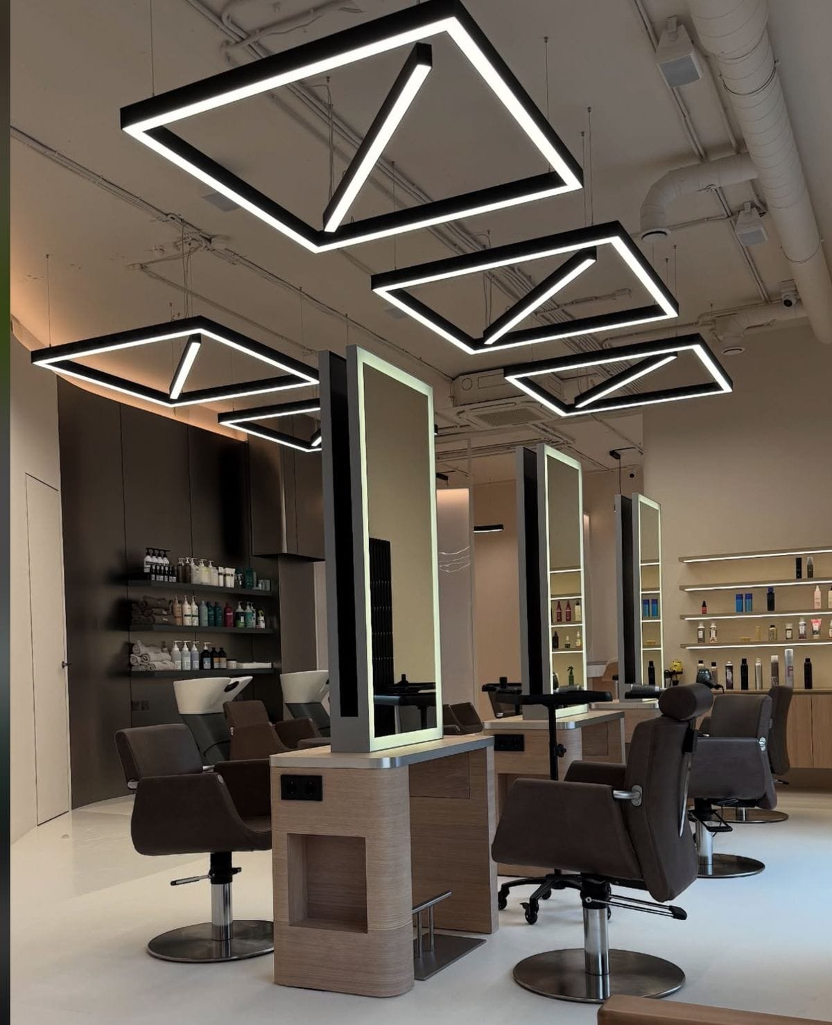 Restaurant Interior Lighting